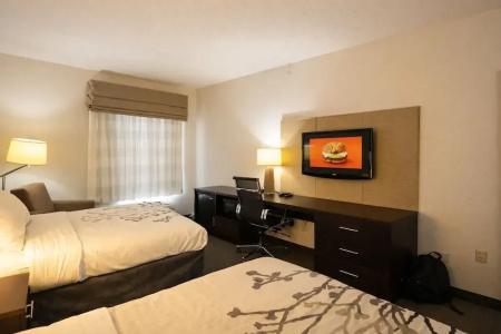 Sleep Inn & Suites -Eisenhower Boulevard - 28