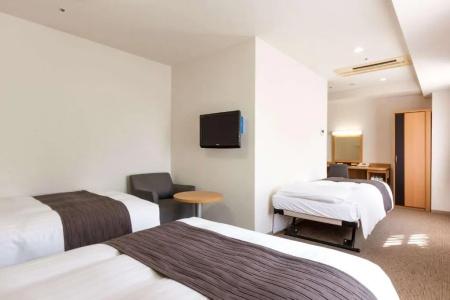 Comfort Yokohama Kannai - 36