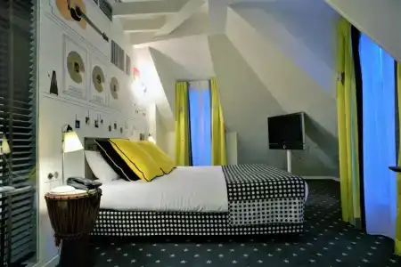 Hôtel du Triangle d'Or - 57