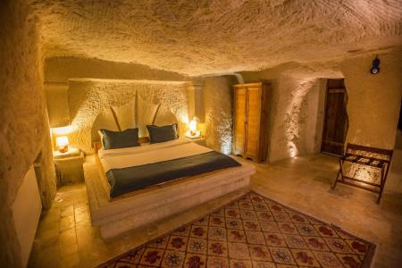 Azure Cave Suites - 17