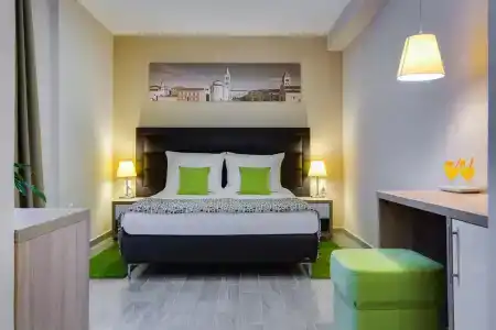 Pinija - 8