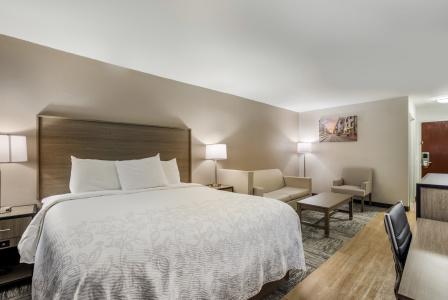 Red Roof Inn Plus+ & Suites Savannah – i-95 - 15