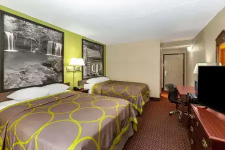 Super 8 by Wyndham - 1