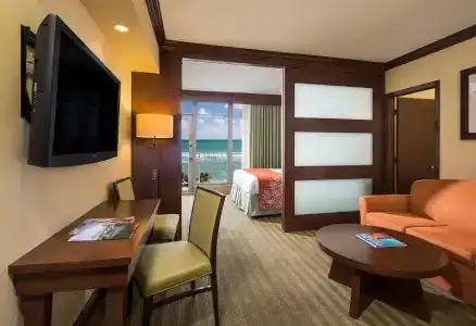 Newport Beachside & Resort - 35