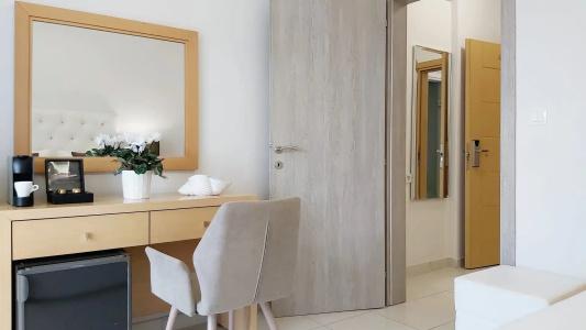 Akrogiali Exclusive (Adults Only) - 92