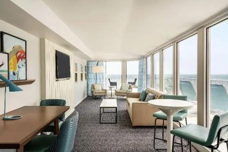 DoubleTree by Hilton Ocean City Oceanfront - 156
