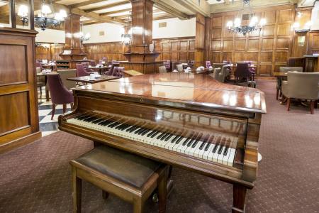 Claridge - 28