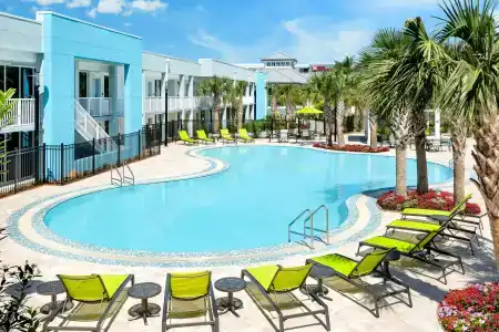 Hilton Garden Inn / The Keys Collection - 20