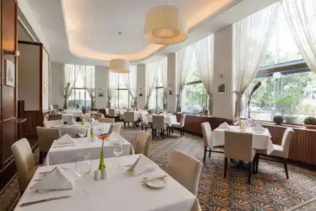 Radisson Blu Carlton, Bratislava - 19
