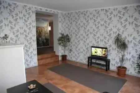 Lucky House - 3