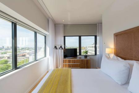 Premier Suites Plus Rotterdam - 2