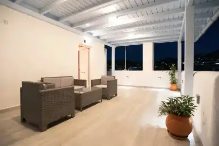Kontaratos Studios & - 316