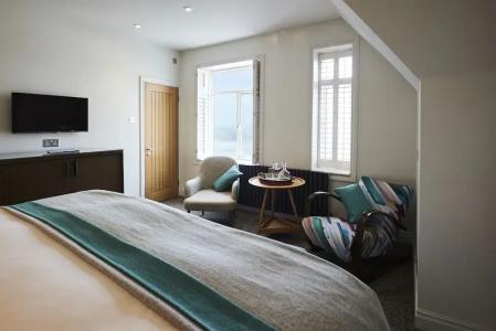 Brighton Harbour & Spa - 57