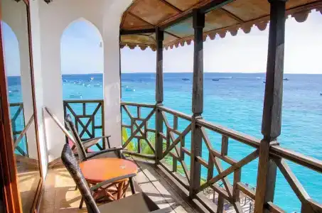 Langi Langi Beach Bungalows - 42