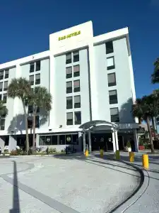 Onyx Miami Airport - 33