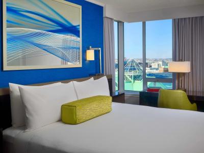 Royal Sonesta Boston - 42