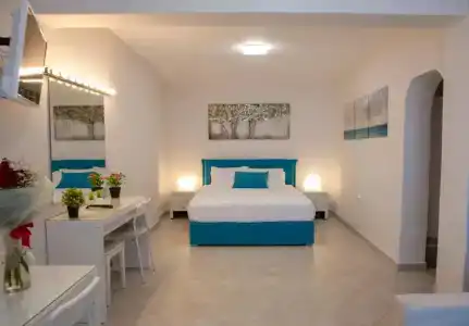Luna Rossa Roma Guest House - 67