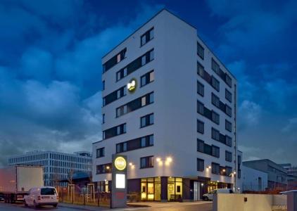 b&b Stuttgart-Airport/Messe - 0