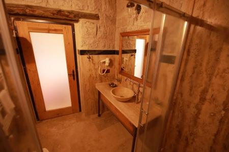 Sarnich Cave Suites - 7