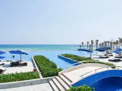 Sheraton Grand Danang Resort - 12