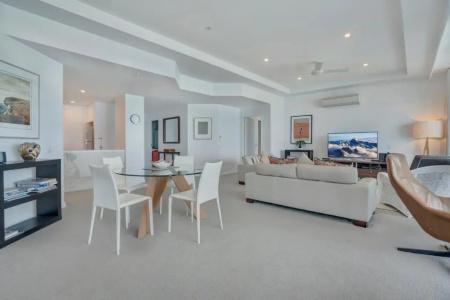 Oceana On Broadbeach - 54