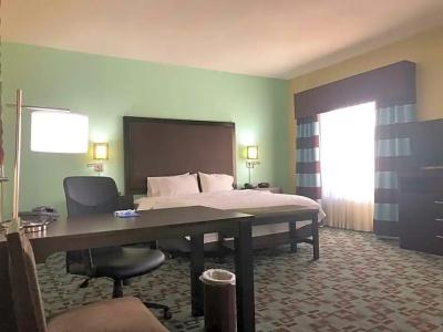 Hampton Inn & Suites Nashville at Opryland - 104