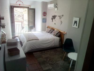 Oasis Backpackers' - 2