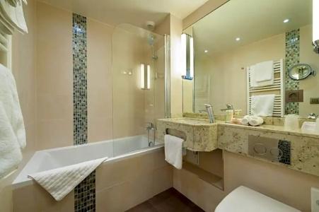 Best Western Plus Sydney Opera - 61