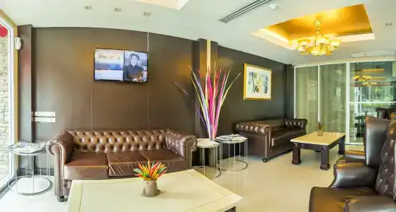 Qiu Sukhumvit - 30