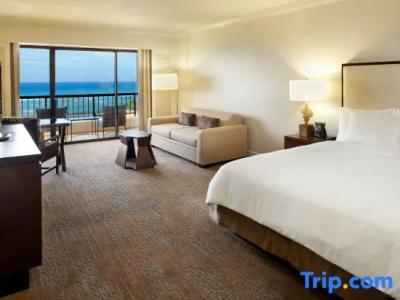 Hilton Hawaiian Village Waikiki Beach Resort - 391