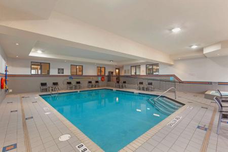 Best Western Plus Inn & Suites - 14