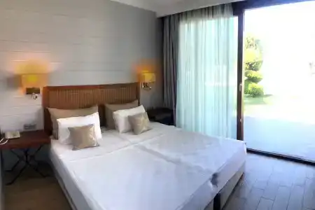 Risus Beach Resort - 5