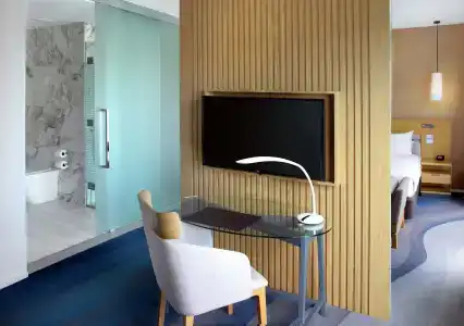 Hilton - 2