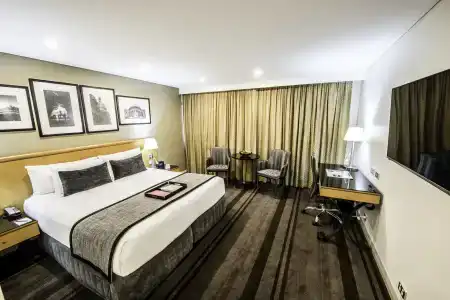Rydges World Square - 6