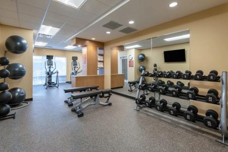 TownePlace Suites by Marriott Indianapolis Airport - 17