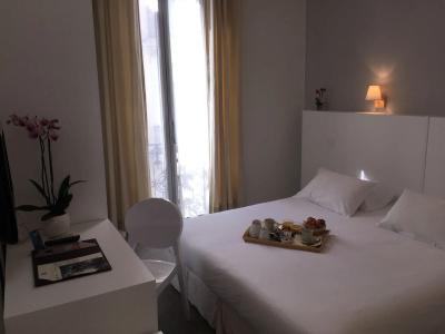 hôTel p.l.m. - 5