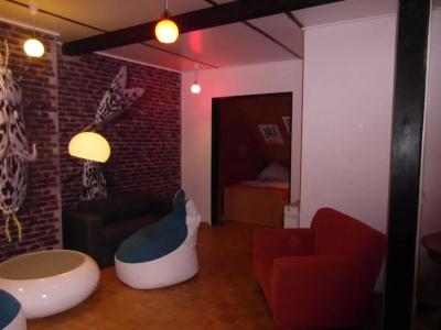 Homeplanet Hostel - 1