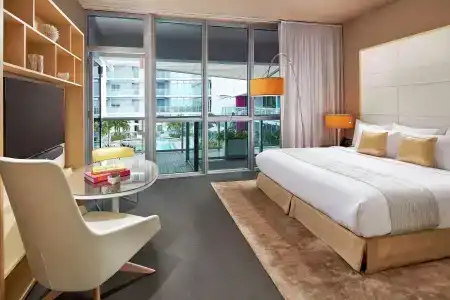 The Gabriel Miami Downtown, Curio Collection by Hilton - 2