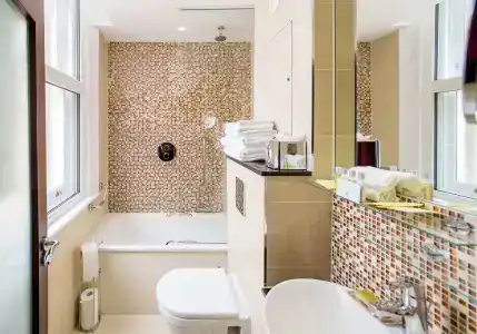 DoubleTree by Hilton London - Marble Arch - 9