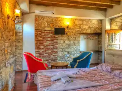 Parmis Boutique House - 10