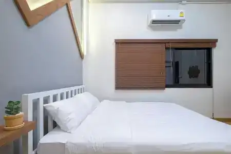Bed Friends Poshtel - 52