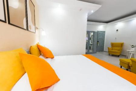 Relax Comfort Suites - 55