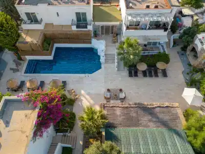 Costa Sariyaz - 31