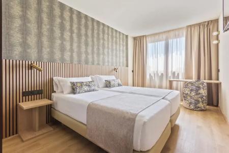 Rafaelhoteles Piramides - 65
