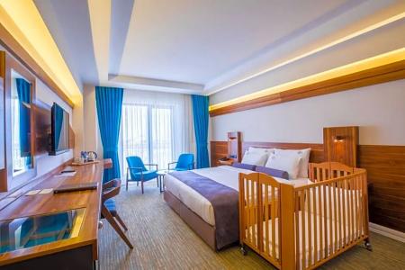 Karpalas City & Spa - 81