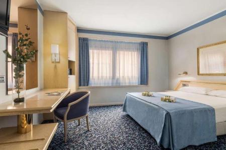 Eurostars Boston - 8