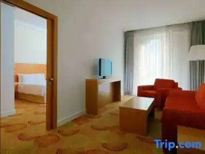 Courtyard by Marriott Budapest City Center - 81