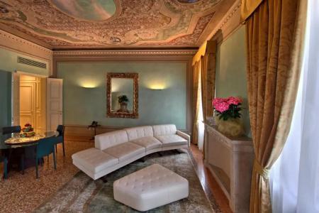 Rua Frati 48 in San Francesco - 94
