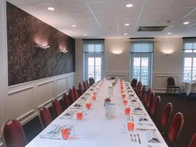 Logis Darcy Dijon Centre - 11