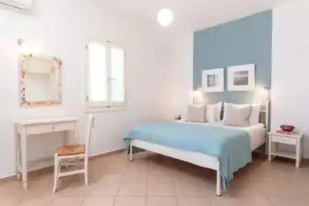 Alta Vista Naxos - 66
